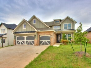 8140 Jenny Ln in Edmond, OK - Building Photo - Building Photo