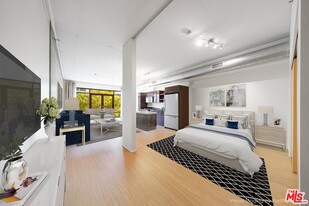 1111 S Grand Ave in Los Angeles, CA - Building Photo