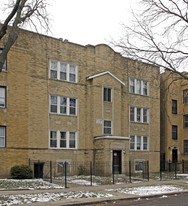 6215 N Washtenaw Ave Apartments