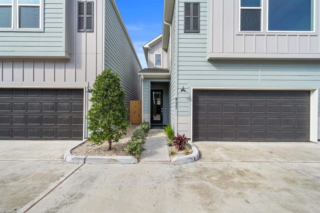 8119 Esther Acres Ln in Houston, TX - Building Photo
