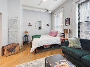 1561 N Wells St in Chicago, IL - Building Photo - Building Photo