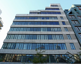 508 W 24th St in New York, NY - Building Photo - Building Photo