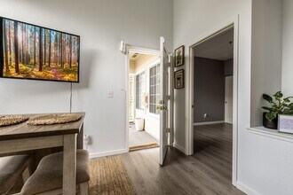 1430 Thrush Ave in San Leandro, CA - Building Photo - Building Photo