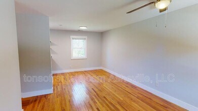 3 George Washington Carver Ave in Asheville, NC - Building Photo - Building Photo