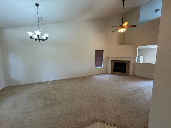 3302 Catalina Dr in Killeen, TX - Building Photo - Building Photo