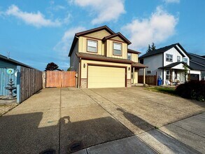2516 Kodiak Ct NE in Salem, OR - Building Photo - Building Photo