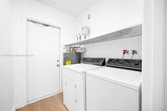 1326 NW 8th Ave in Fort Lauderdale, FL - Building Photo - Building Photo