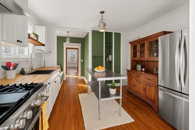 property at 23 Brayton Rd