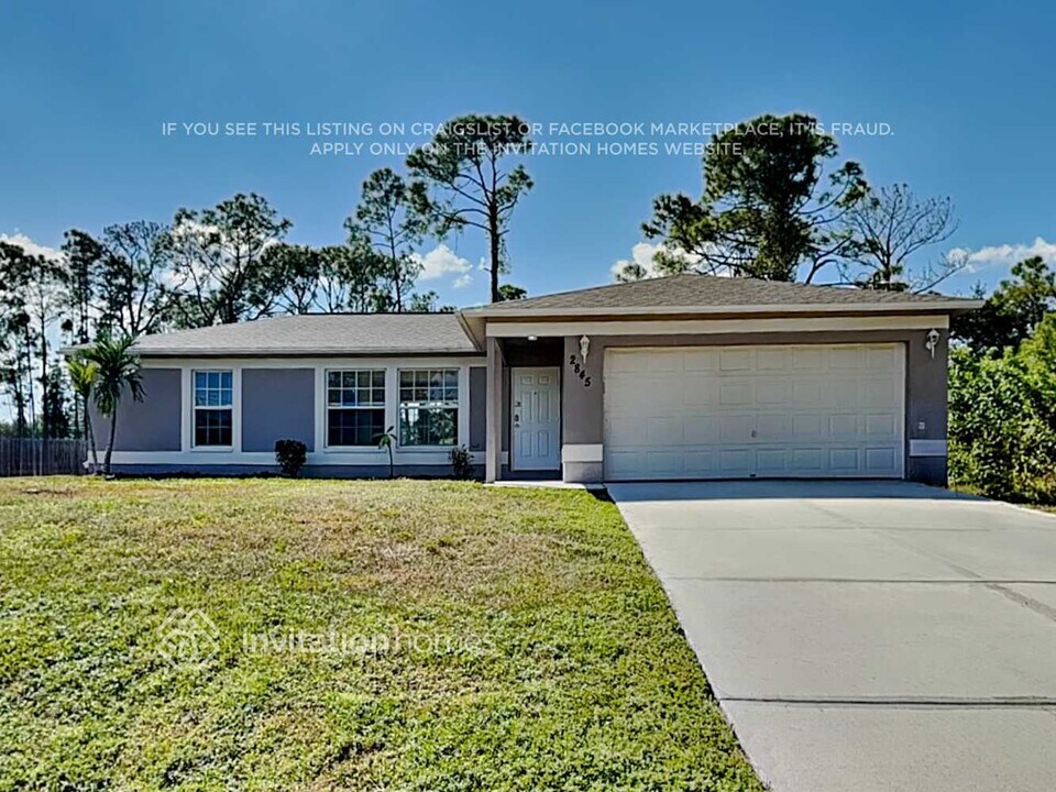 2845 Dongola St in North Port, FL - Building Photo