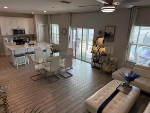 1148 Anchor Bend Dr in Ruskin, FL - Building Photo - Building Photo