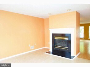 162 Shrewsbury Ct in Pennington, NJ - Building Photo - Building Photo