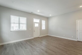 549 Strong Ave in Red Bank, TN - Building Photo - Building Photo