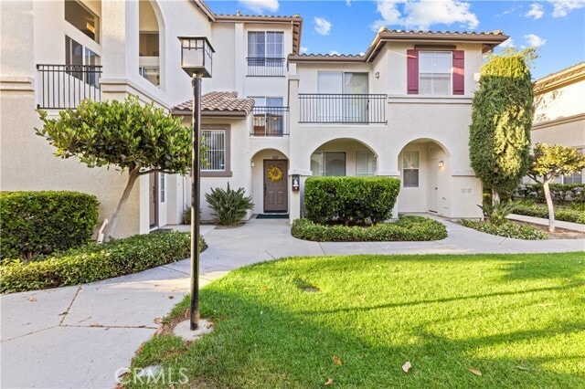 1602 Elk Grove