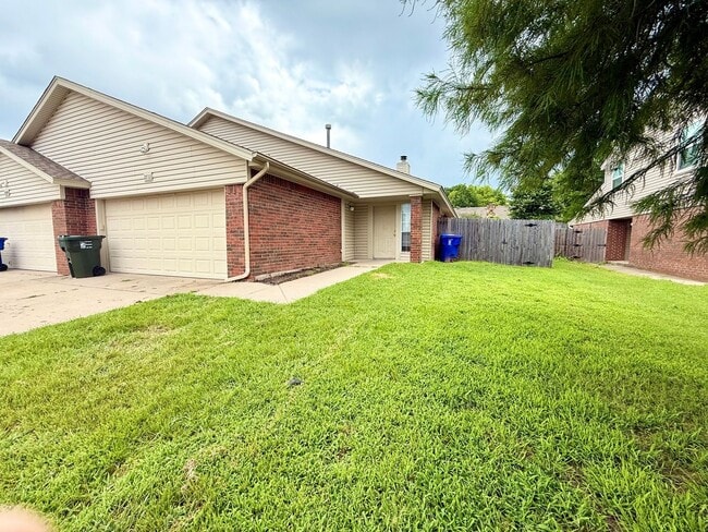 2711 Belknap Ave in Norman, OK - Building Photo - Building Photo