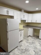 35 W Main St in Waynesboro, PA - Building Photo - Building Photo