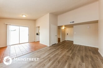 6107 W Acoma Dr in Glendale, AZ - Building Photo - Building Photo