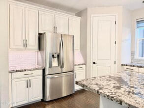 1732 W Myrna Ln in Tempe, AZ - Building Photo - Building Photo