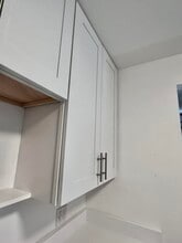 2480 Lake Osborne Dr in Lake Worth Beach, FL - Building Photo - Building Photo