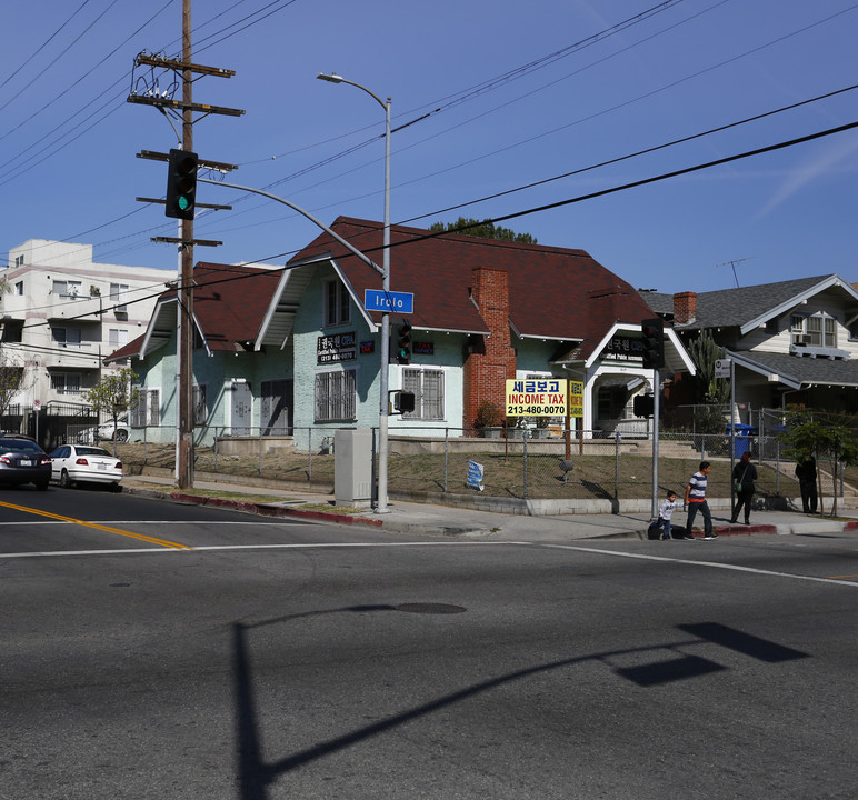 869 Irolo St in Los Angeles, CA - Building Photo