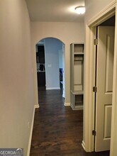 201 Cliffhaven Cir in Newnan, GA - Foto de edificio - Building Photo