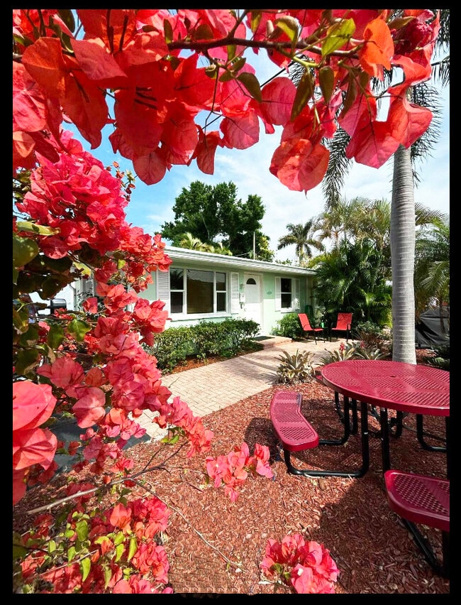 The Cottages at Punta Villas in Punta Gorda, FL - Foto de edificio - Building Photo