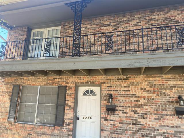 1716 N Travis St in Sherman, TX - Building Photo
