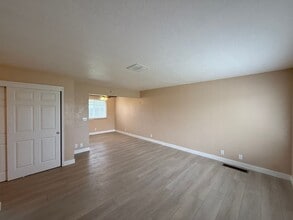 414 Dan St in Manteca, CA - Building Photo - Building Photo