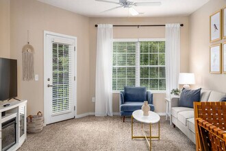 6226 Oonas Way in Westerville, OH - Building Photo - Building Photo