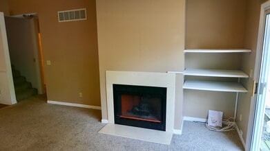 204 Misty Cove in Savoy, IL - Building Photo - Building Photo