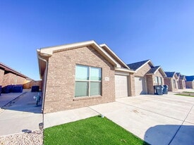 2108 N Avenue J in Lubbock, TX - Building Photo