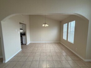 412 Shiloh Dr in Laredo, TX - Building Photo - Building Photo