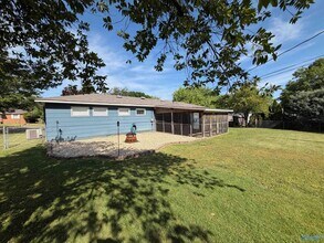 1518 15th Ave SW in Decatur, AL - Building Photo - Building Photo