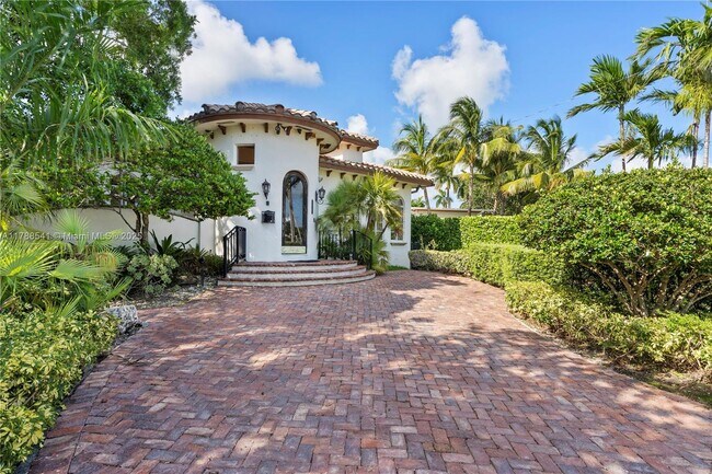 property at 1223 Jackson St