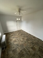 21 Dingley St in Lewiston, ME - Building Photo - Building Photo