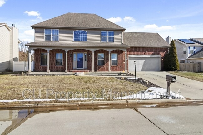 2950 E Stone Creek Blvd in Urbana, IL - Building Photo - Building Photo