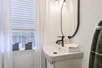 415 Fairview St in Houston, TX - Building Photo - Building Photo