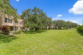 2287 Philippine Dr in Clearwater, FL - Building Photo - Building Photo