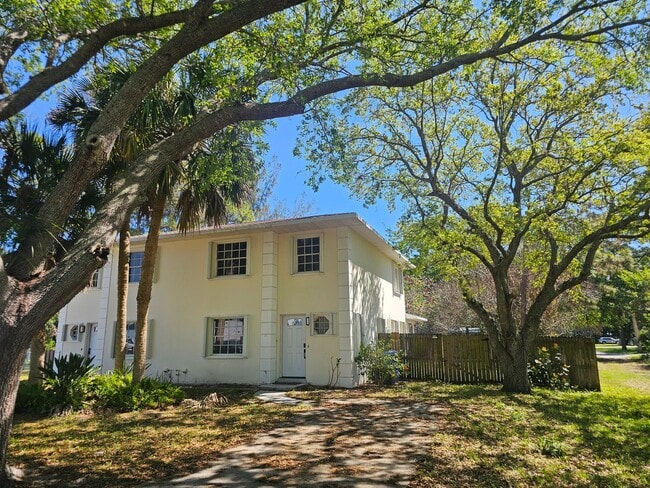 property at 1406 36th Ave