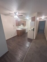 1014 Hancock Dr, Unit 36 in Boone, IA - Building Photo - Building Photo
