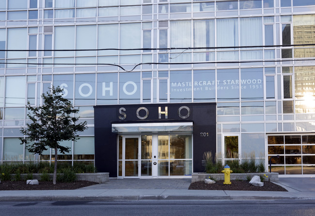 SoHo Parkway in Ottawa, ON - Building Photo - Building Photo