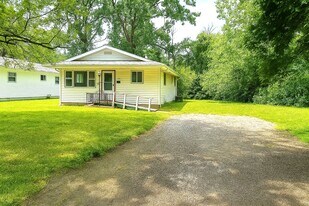 2194 N Riley Ave in Indianapolis, IN - Building Photo