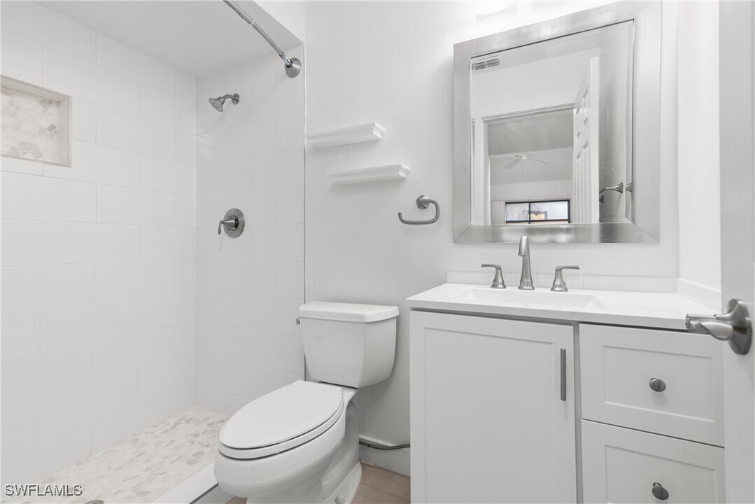 1503 SW 51st Ln in Cape Coral, FL - Building Photo