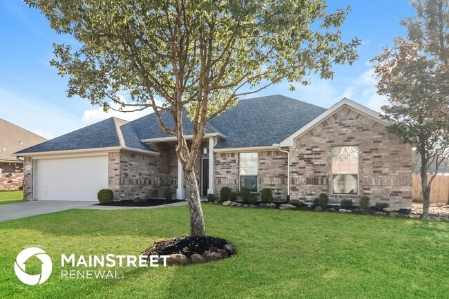 107 Hay Meadow Dr in Crandall, TX - Foto de edificio - Building Photo