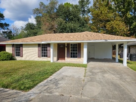 311 Crestview Ave in Baton Rouge, LA - Building Photo