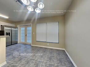 722 Cape Cod Cir in Valrico, FL - Building Photo - Building Photo