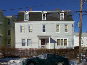 247 Dover St in Fall River, MA - Building Photo - Building Photo