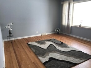 782 N Van Auken St in Elmhurst, IL - Building Photo - Building Photo