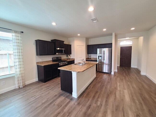 7320 Fossell Ranch Rd in Odessa, TX - Building Photo - Building Photo