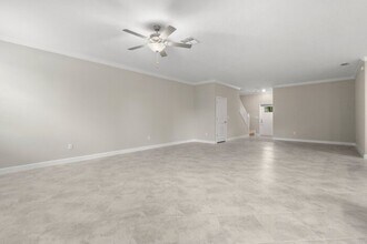 1296 White Fox Run in Lutz, FL - Building Photo - Building Photo
