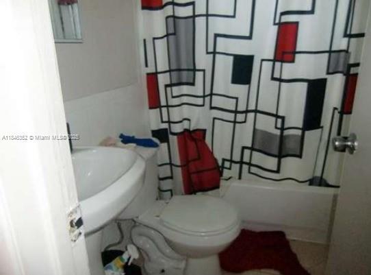 805 NW 12th Ave-Unit -1-3 in Fort Lauderdale, FL - Building Photo - Building Photo